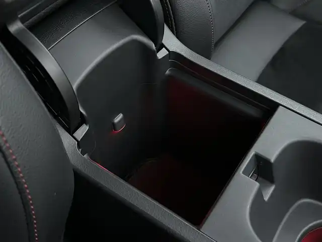 ホンダ シビック EX 静岡県 2023(令5)年 1.5万km クリスタルブラックパール HondaSENSING/純正コネクトナビ/　AM FM Bluetooth USB AppleCarPlay AndroidAuto/フルセグTV/バックモニター/前後方ドライブレコーダー/LEDオートヘッドランプ/レーダークルーズコントロール/ハーフレザーシート/シートヒーター(前席)/ワイヤレス充電/フロントロアスカート/ウイングスポイラー/ビルトインETC2.0/BOSEプレミアムサウンド/6速MT/パワーシート(前席)