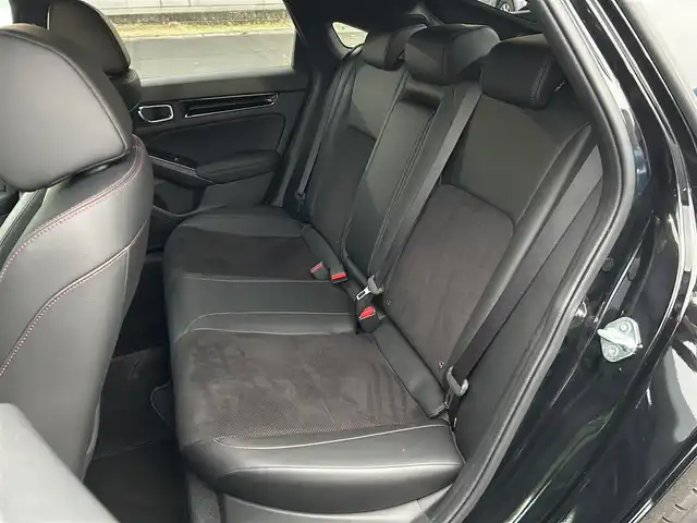 ホンダ シビック EX 静岡県 2023(令5)年 1.5万km クリスタルブラックパール HondaSENSING/純正コネクトナビ/　AM FM Bluetooth USB AppleCarPlay AndroidAuto/フルセグTV/バックモニター/前後方ドライブレコーダー/LEDオートヘッドランプ/レーダークルーズコントロール/ハーフレザーシート/シートヒーター(前席)/ワイヤレス充電/フロントロアスカート/ウイングスポイラー/ビルトインETC2.0/BOSEプレミアムサウンド/6速MT/パワーシート(前席)