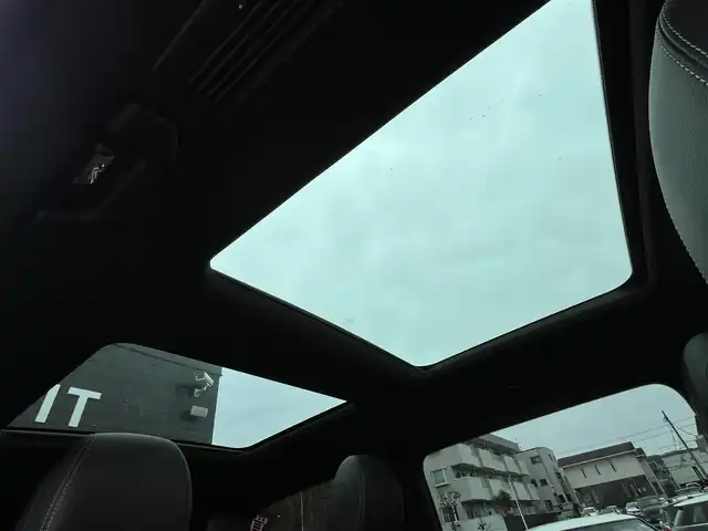 メルセデス・ベンツ Ｖ２２０ d AVG ロング AMGライン 静岡県 2020(令2)年 4.6万km オブシディアンブラックM ワンオーナー/AMGライン/・AMGデザインエクステリア/・19インチAMG7ツインスポークアルミホイール/・カーボン調インテリアトリム/・ステンレスアクセル&ブレーキペダル/・パノラミックスライディングルーフ/レーダーセーフティパッケージ/・ブラインドスポットアシスト/・アクティブディスタンスアシスト・ディストロニック/・レーンキーピングアシスト/・アクティブブレーキアシスト/・PRE-SAFE/レザーシート/Burmesterサラウンドサウンドシステム/両側パワースライドドア/MBUX/(CD/DVD/Bluetooth/フルセグ)/360°カメラ/アダプティブクルーズコントロール/メモリー付パワーシート/シートヒーター/アンビエントライト/キーレスキー/ETC2.0/ドライブレコーダー/3列シート/ウォークスルー/純正フロアマット/保証書/取説/スペアキー