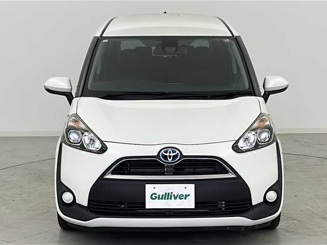 トヨタ シエンタ ハイブリッド G 宮城県 2017(平29)年 6.2万km ホワイトパールクリスタルシャイン Toyota Safety Sense /・プリクラッシュセーフティ/・レーンディパーチャーアラート/・オートマチックハイビーム/両側パワースライドドア/純正7インチSDナビ/・BT.CD.SD/バックカメラ/ワンセグTV/前席シートヒーター/ビルトインETC/ドライブレコーダー（F）/革巻きステアリング/ステアリングスイッチ/プッシュスタート/スマートキー/アイドリングストップ/純正ホイルキャップ/社外フロアマット/ドアバイザー/ハロゲンヘッドライト/横滑り防止