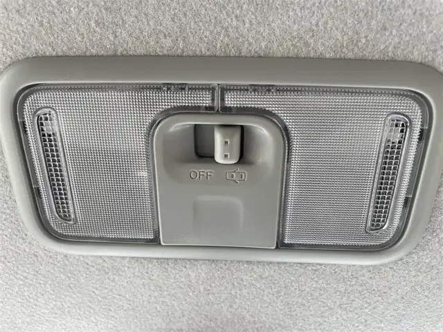 ダイハツ ムーヴ X ターボ SAⅢ 和歌山県 2023(令5)年 1.7万km ホワイト 社外オーディオ（AM/FM.CD.DVD.USB.IPOD.BLUETOOTH)/オートハイビーム/オートライト/プッシュスタート/純正バイザー/純正フロアマット/D席シートヒーター/プリクラッシュセーフティ/アイドリングストップ