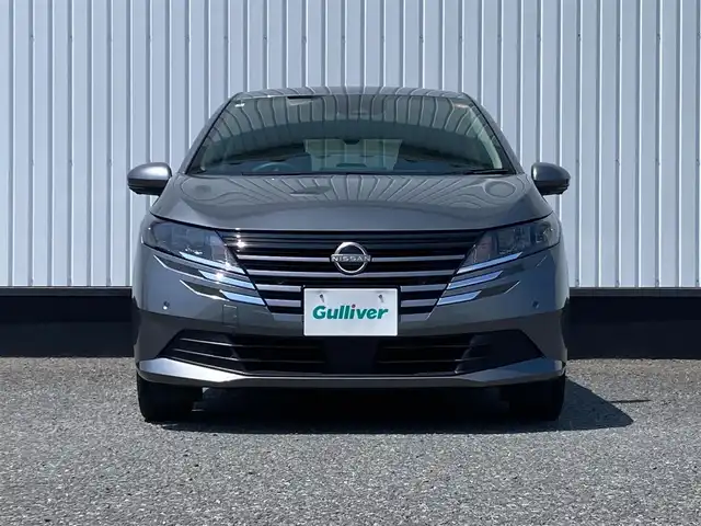 日産 ノート X 千葉県 2024(令6)年 2.8万km ダークメタルグレー 純正９インチナビ/(AM/FM/TV/Bluetooth)/HDMI/全周囲カメラ/デジタルインナーミラー/プロパイロット/置くだけ充電/衝突被害軽減システム/車線逸脱警報/クルーズコントロール/横滑り防止装置/ETC２．０/アイドリングストップ/LEDヘッドライト/オートライト/ウィンカーミラー/電動格納ミラー/シートリフター/プッシュスタート/スマートキー/フロアマット/スペアキー/取扱説明書/保証書