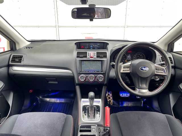 スバル インプレッサ スポーツ 2．0i－Sリミテッド 茨城県 2014(平26)年 8.7万km クリスタルブラックシリカ ワンオーナー　/ＥＴＣ　/社外ナビ　/ワンセグテレビ　/Ｂｌｕｅｔｏｏｔｈ　/パドルシフト　/アイドリングストップ　/クルーズコントロール　/純正ＡＷ　/純正フロアマット　/パワーシート　/取扱説明書　/保証書　/スマートキー/スペアキー１