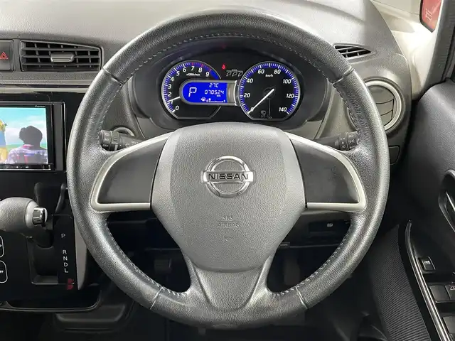 日産 デイズ ハイウェイスターX 青森県 2016(平28)年 7.1万km ホワイトパール 社外SDナビ（AVIC-MRZ02）/・CD/AUX/SD/ワンセグTV/スマートキー/スペアキー/アラウンドビューモニター/エマージェンシーブレーキ/D席シートヒーター/ＬＥＤヘッドライト/純正１４ＡＷ/冬用タイヤ積込み有/新車時保証書/取扱説明書