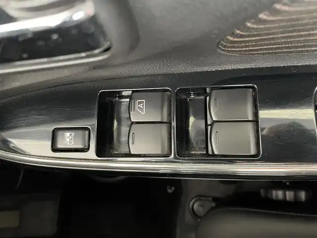 日産 デイズ ハイウェイスターX 青森県 2016(平28)年 7.1万km ホワイトパール 社外SDナビ（AVIC-MRZ02）/・CD/AUX/SD/ワンセグTV/スマートキー/スペアキー/アラウンドビューモニター/エマージェンシーブレーキ/D席シートヒーター/ＬＥＤヘッドライト/純正１４ＡＷ/冬用タイヤ積込み有/新車時保証書/取扱説明書