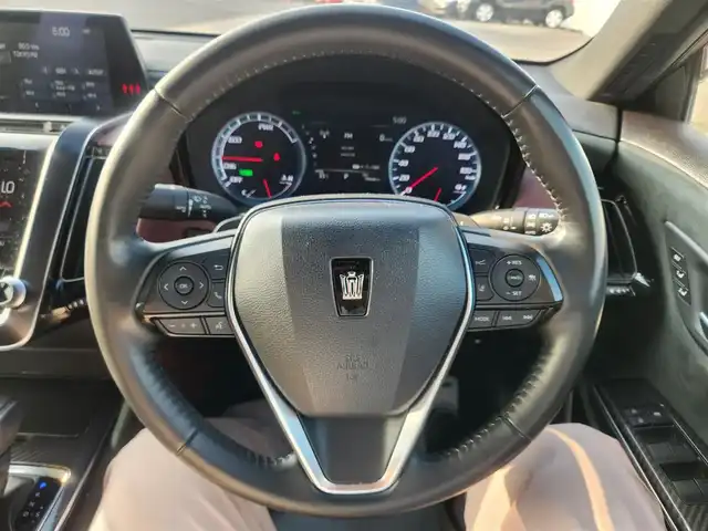 トヨタ クラウン ハイブリッド RS アドバンス 群馬県 2019(令1)年 7.1万km プレシャスガレナ 〇純正8インチナビ/〇フルセグTV/〇バックカメラ/〇ビルトインETC2.0/〇ドライブレコーダー/〇セーフティセンス/・レーダークルーズコントロール/・プリクラッシュセーフティ/〇ブラインドスポットモニター/〇カラーヘッドアップディスプレイ/〇三眼LEDヘッドランプ/〇オートライト/〇フォグランプ/〇純正18インチアルミ/〇革巻きステアリング/〇パドルシフト/〇ステアリングヒーター/〇合皮/ブランノーブコンビシート（ブラック/テラロッサ）/〇シートヒーター/〇パワーシート/〇スマートキー/〇禁煙車