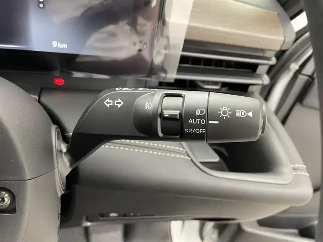 日産 セレナ e－パワー ハイウェイスター V 福井県 2025(令7)年 0.1千km 白Ⅱ インテリジェント アラウンドビューモニター（移動物 検知機能付）/インテリジェント ルームミラー/アドバンスドドライブアシストディスプレイ（12.3インチカラーディスプレイ）/統合型インターフェースディスプレイ/ワイヤレス充電器+6スピーカー/NissanConnectナビゲーションシステム（地デジ内蔵）/車載通信ユニット（TCU［Telematics Control Unit］）/ETC2.0ユニット（ビルトインタイプ）/ドライブレコーダー（前後セット）/プロパイロット（ナビリンク機能付）/プロパイロット緊急停止支援システム（SOSコール機能付）/SOSコール/ヘッドランプ オートレベライザー/アダプティブLEDヘッドライトシステム