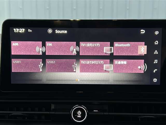 日産 セレナ e－パワー ハイウェイスター V 三重県 2025(令7)年 0.1千km プリズムホワイト 登録済未使用車 /純正ナビ　/全周囲　/純正後席モニター/BSM　/デジタルインナーミラー　/ワイヤレス充電器　/プロパイロット /ハンドル支援/ビルトインETC2.0 /両側パワースライドドア/スペアキー /コーナーセンサー /レーダークルーズコントロール/レーンキープアシスト/衝突軽減ブレーキ/USB・タイプC給電 /LEDヘッドライト/オートハイビーム/オートライト/電動格納ミラー/禁煙車
