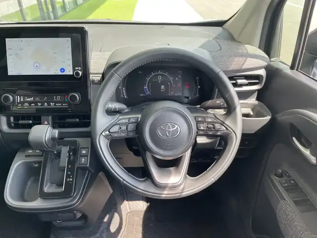 トヨタ シエンタ Z 愛知県 2023(令5)年 0.4万km 青 純正9型ディズプレイオーディオ　ナビ機能あり/モデリスタアルミホイール/全方位カメラ/両側パワースライドドア/レーダークルーズコントロール/ブラインドスポットモニター/バックカメラ/コーナーセンサー/LEDヘッドライト/レーンキープアシスト/オートマチックハイビーム/ドライブレコーダー/ETC/Bluetooth/ステアリングスイッチ/スマートキー/プッシュスタート