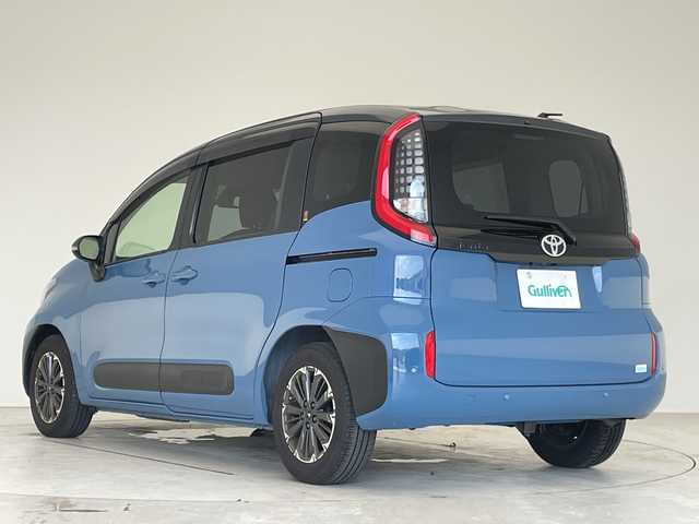 トヨタ シエンタ Z 愛知県 2023(令5)年 0.4万km 青 純正9型ディズプレイオーディオ　ナビ機能あり/モデリスタアルミホイール/全方位カメラ/両側パワースライドドア/レーダークルーズコントロール/ブラインドスポットモニター/バックカメラ/コーナーセンサー/LEDヘッドライト/レーンキープアシスト/オートマチックハイビーム/ドライブレコーダー/ETC/Bluetooth/ステアリングスイッチ/スマートキー/プッシュスタート