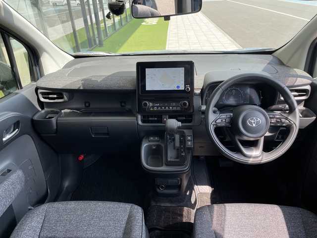 トヨタ シエンタ Z 愛知県 2023(令5)年 0.4万km 青 純正9型ディズプレイオーディオ　ナビ機能あり/モデリスタアルミホイール/全方位カメラ/両側パワースライドドア/レーダークルーズコントロール/ブラインドスポットモニター/バックカメラ/コーナーセンサー/LEDヘッドライト/レーンキープアシスト/オートマチックハイビーム/ドライブレコーダー/ETC/Bluetooth/ステアリングスイッチ/スマートキー/プッシュスタート
