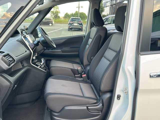 日産 セレナ e－パワー ハイウェイスター V 徳島県 2019(令1)年 3.8万km ブリリアントホワイトパール ワンオーナー/純正10インチナビ/（Bluetooth/フルセグ/CD/DVD/Blu-ray/HDMI）/アラウンドビューモニター/プロパイロット/デジタルインナーモニター/ブラインドスポットモニター/両側パワースライドドア/ビルトインETC/ステアリングスイッチ/LEDヘッドライト/フォグランプ/ウィンカーミラー/電動格納ミラー/純正16アルミホイール/純正フロアマット