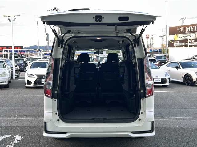 日産 セレナ e－パワー ハイウェイスター V 徳島県 2019(令1)年 3.8万km ブリリアントホワイトパール ワンオーナー/純正10インチナビ/（Bluetooth/フルセグ/CD/DVD/Blu-ray/HDMI）/アラウンドビューモニター/プロパイロット/デジタルインナーモニター/ブラインドスポットモニター/両側パワースライドドア/ビルトインETC/ステアリングスイッチ/LEDヘッドライト/フォグランプ/ウィンカーミラー/電動格納ミラー/純正16アルミホイール/純正フロアマット