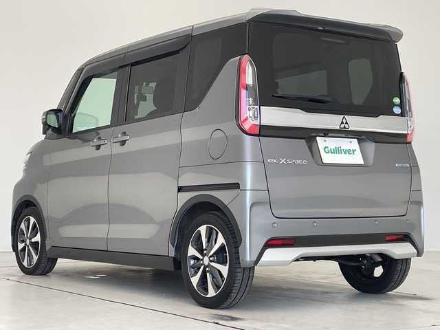 三菱 ｅＫクロススペース G 沖縄県 2021(令3)年 4.3万km チタニウムグレーメタリック SDナビ/片側パワースライド/シートヒーター/バックカメラ/コーナーセンサー/純正アルミホイール/LEDヘッドライト/ETC/オートマチックハイビーム/ダウンヒルアシストコントロール/衝突軽減システム/フルセグ/CD DVD/Bluetooth/ステアリングスイッチ/スマートキー/プッシュスタート