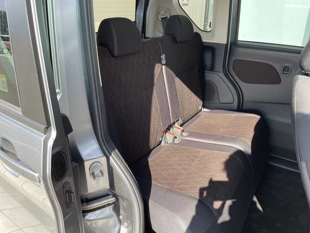 三菱 ｅＫクロススペース G 沖縄県 2021(令3)年 4.3万km チタニウムグレーメタリック SDナビ/片側パワースライド/シートヒーター/バックカメラ/コーナーセンサー/純正アルミホイール/LEDヘッドライト/ETC/オートマチックハイビーム/ダウンヒルアシストコントロール/衝突軽減システム/フルセグ/CD DVD/Bluetooth/ステアリングスイッチ/スマートキー/プッシュスタート