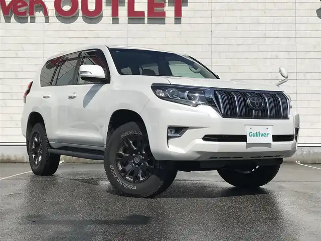 トヨタ ランドクルーザー プラド TX 富山県 2018(平30)年 10.8万km ホワイトパールクリスタルシャイン 4WD/RAYS17インチAW/純正ナビ/フルセグTV/Bluetooth/バックカメラ/プリクラッシュセーフティ/レーンキープアシスト/レーダークルーズコントロール/プッシュスタート/スマートキー/純正エンジンスターター/スペアキー１本/ウッドコンビ革巻きステアリング/ステアリングスイッチ/LEDヘッドライト/オートライト/オートハイビーム/ETC