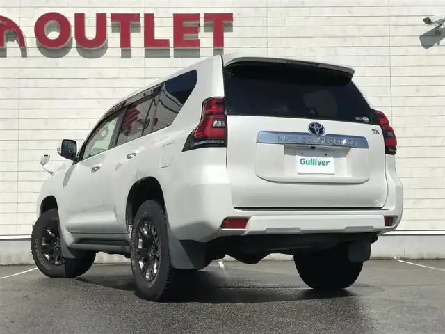 トヨタ ランドクルーザー プラド TX 富山県 2018(平30)年 10.8万km ホワイトパールクリスタルシャイン 4WD/RAYS17インチAW/純正ナビ/フルセグTV/Bluetooth/バックカメラ/プリクラッシュセーフティ/レーンキープアシスト/レーダークルーズコントロール/プッシュスタート/スマートキー/純正エンジンスターター/スペアキー１本/ウッドコンビ革巻きステアリング/ステアリングスイッチ/LEDヘッドライト/オートライト/オートハイビーム/ETC