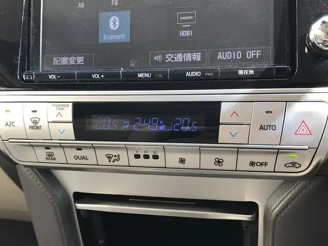 トヨタ ランドクルーザー プラド TX 富山県 2018(平30)年 10.8万km ホワイトパールクリスタルシャイン 4WD/RAYS17インチAW/純正ナビ/フルセグTV/Bluetooth/バックカメラ/プリクラッシュセーフティ/レーンキープアシスト/レーダークルーズコントロール/プッシュスタート/スマートキー/純正エンジンスターター/スペアキー１本/ウッドコンビ革巻きステアリング/ステアリングスイッチ/LEDヘッドライト/オートライト/オートハイビーム/ETC
