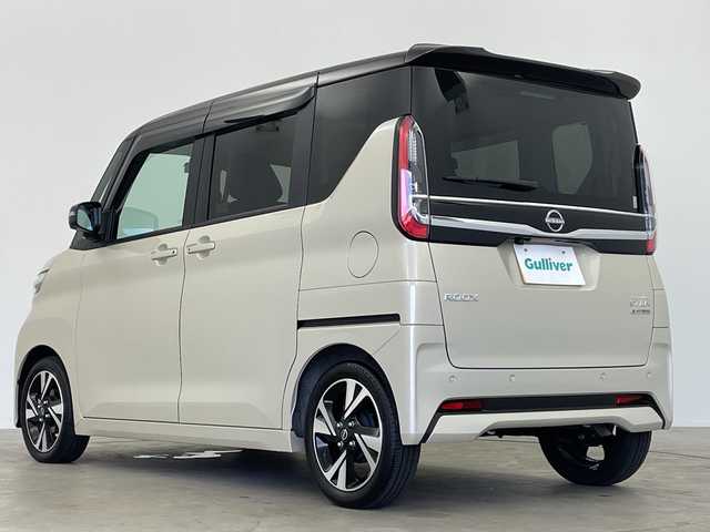 日産 ルークス ハイウェイスター Gターボ 鹿児島県 2025(令7)年 0.4万km フローズンバニラパール/アッシュブラウンM 純正9インチナビ/(BT/FM/AM/HDMI/フルセグTV)/ワンオーナー/アラウンドビューモニター/エマージェンシーブレーキ/両側パワースライドドア/前後コーナーセンサー/前後ドライブレコーダー/後席サーキュレーター/ベンチシート/バックカメラ/ETC/オートマチックハイビーム/アイドリングストップ/純正15インチアルミホイール/純正フロアマット/純正LEDヘッドライト/ターボ/保証書/取扱説明書