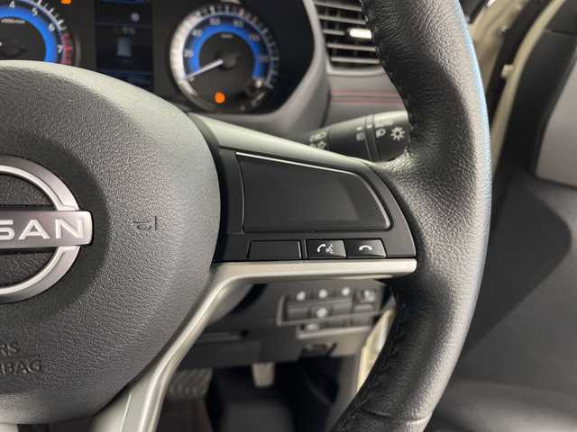 日産 ルークス ハイウェイスター Gターボ 鹿児島県 2025(令7)年 0.4万km フローズンバニラパール/アッシュブラウンM 純正9インチナビ/(BT/FM/AM/HDMI/フルセグTV)/ワンオーナー/アラウンドビューモニター/エマージェンシーブレーキ/両側パワースライドドア/前後コーナーセンサー/前後ドライブレコーダー/後席サーキュレーター/ベンチシート/バックカメラ/ETC/オートマチックハイビーム/アイドリングストップ/純正15インチアルミホイール/純正フロアマット/純正LEDヘッドライト/ターボ/保証書/取扱説明書
