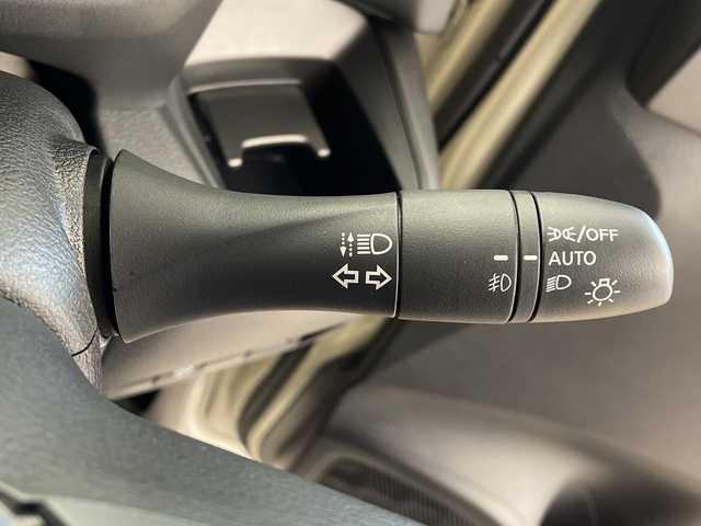 日産 ルークス ハイウェイスター Gターボ 鹿児島県 2025(令7)年 0.4万km フローズンバニラパール/アッシュブラウンM 純正9インチナビ/(BT/FM/AM/HDMI/フルセグTV)/ワンオーナー/アラウンドビューモニター/エマージェンシーブレーキ/両側パワースライドドア/前後コーナーセンサー/前後ドライブレコーダー/後席サーキュレーター/ベンチシート/バックカメラ/ETC/オートマチックハイビーム/アイドリングストップ/純正15インチアルミホイール/純正フロアマット/純正LEDヘッドライト/ターボ/保証書/取扱説明書