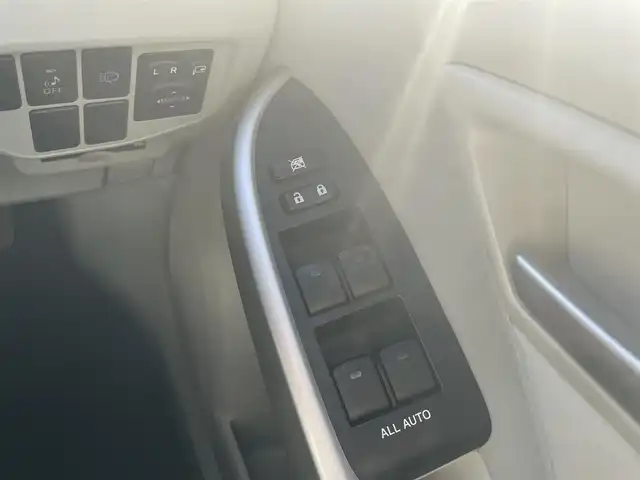 トヨタ プリウス G ツーリングセレクション 熊本県 2014(平26)年 14万km 黒 純正ナビ　BT/USB/CD/DVD/AM/FM/・フルセグTV/ビルトインETC/前方ドラレコ/D席パワーシート/社外エアロ/ABS/衝突軽減ブレーキ/横滑り防止/クルコン/革巻きステアリング/・ステアリングリモコン/プッシュスタート/・スマートキー/LEDヘッドライト/オートライト/電動格納ミラー/・ミラーウィンカー