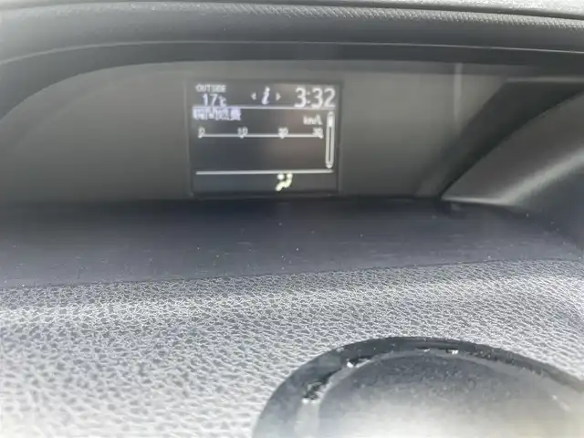 トヨタ ヴォクシー ZS 福島県 2014(平26)年 14.1万km ブラック (株)IDOMが運営する【じしゃロン福島店】の自社ローン専用車両になります。こちらは現金またはオートローンご利用時の価格です。自社ローンご希望の方は別途その旨お申付け下さい/純正ＳＤナビ/フルセグテレビ/バックカメラ/フリップダウンモニター/両側パワースライドドア/革巻ステアリング/ステアリングリモコン/ＥＴＣ/後席用サンシェード/オートリトラミラー