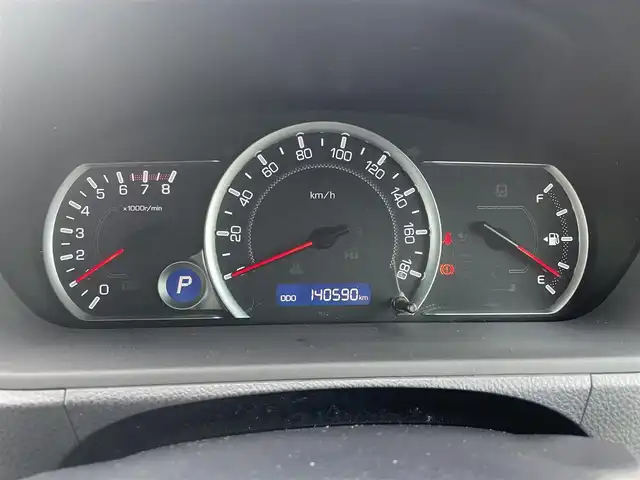 トヨタ ヴォクシー ZS 福島県 2014(平26)年 14.1万km ブラック (株)IDOMが運営する【じしゃロン福島店】の自社ローン専用車両になります。こちらは現金またはオートローンご利用時の価格です。自社ローンご希望の方は別途その旨お申付け下さい/純正ＳＤナビ/フルセグテレビ/バックカメラ/フリップダウンモニター/両側パワースライドドア/革巻ステアリング/ステアリングリモコン/ＥＴＣ/後席用サンシェード/オートリトラミラー