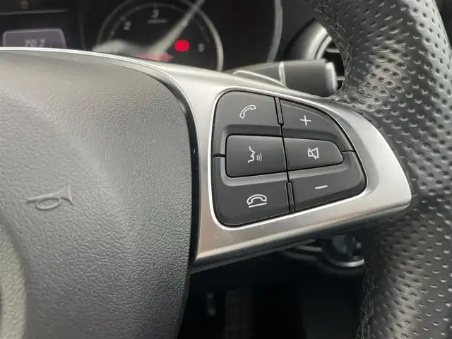 メルセデス・ベンツ Ｃ２２０ｄ ワゴン ローレウスエディション 東京都 2018(平30)年 4.5万km ポーラホワイト パノラマサンルーフ/純正ナビ/DTV/純正USB/Bluetooth/バックカメラ/黒レザーシート/シートヒーター/ETC/アンビエントライト/アダプティブクルーズコントロール/ブラインドスポットモニター/ステアリングパイロット/レーンキープアシスト/スマートキー/パドルシフト