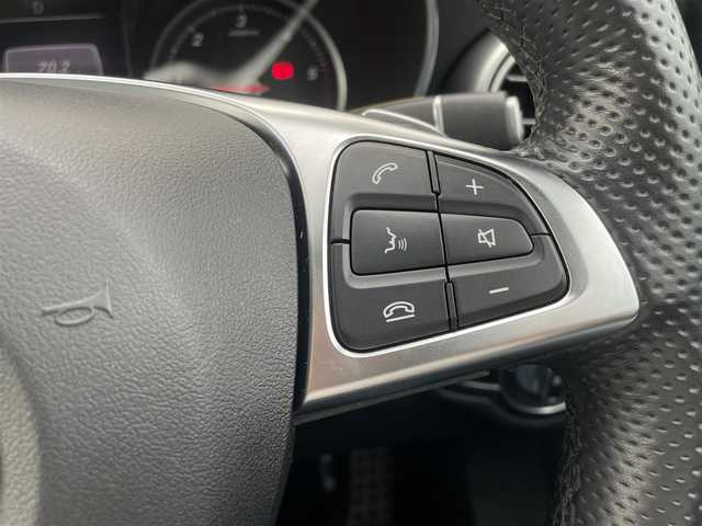 メルセデス・ベンツ Ｃ２２０ｄ ワゴン ローレウスエディション 東京都 2018(平30)年 4.5万km ポーラホワイト パノラマサンルーフ/純正ナビ/DTV/純正USB/Bluetooth/バックカメラ/黒レザーシート/シートヒーター/ETC/アンビエントライト/アダプティブクルーズコントロール/ブラインドスポットモニター/ステアリングパイロット/レーンキープアシスト/スマートキー/パドルシフト