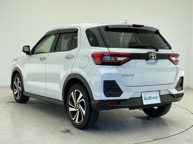 トヨタ ライズ Z 千葉県 2020(令2)年 5.1万km シャイニングホワイトパール 衝突軽減ブレーキ/レーンキープアシスト/レーダークルーズコントロール　/コーナーセンサー　/アラウンドビューモニター　/シートヒーター　/純正ディスプレイオーディオ　/ステアリングスイッチ　/純正ビルトインＥＴＣ/純正フロアマット/純正ドアバイザー