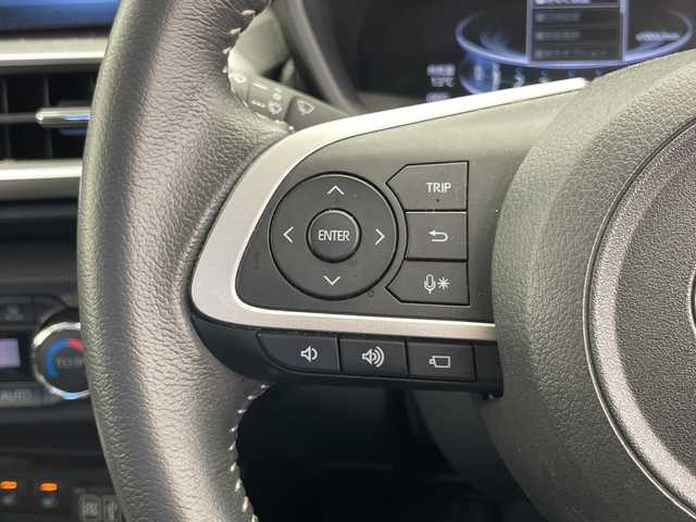 トヨタ ライズ Z 千葉県 2020(令2)年 5.1万km シャイニングホワイトパール 衝突軽減ブレーキ/レーンキープアシスト/レーダークルーズコントロール　/コーナーセンサー　/アラウンドビューモニター　/シートヒーター　/純正ディスプレイオーディオ　/ステアリングスイッチ　/純正ビルトインＥＴＣ/純正フロアマット/純正ドアバイザー