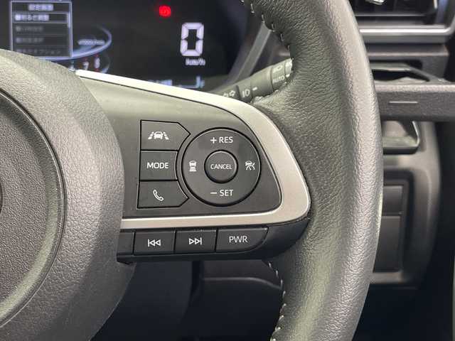 トヨタ ライズ Z 千葉県 2020(令2)年 5.1万km シャイニングホワイトパール 衝突軽減ブレーキ/レーンキープアシスト/レーダークルーズコントロール　/コーナーセンサー　/アラウンドビューモニター　/シートヒーター　/純正ディスプレイオーディオ　/ステアリングスイッチ　/純正ビルトインＥＴＣ/純正フロアマット/純正ドアバイザー