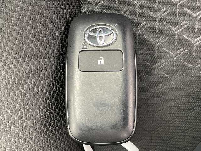 トヨタ ライズ Z 千葉県 2020(令2)年 5.1万km シャイニングホワイトパール 衝突軽減ブレーキ/レーンキープアシスト/レーダークルーズコントロール　/コーナーセンサー　/アラウンドビューモニター　/シートヒーター　/純正ディスプレイオーディオ　/ステアリングスイッチ　/純正ビルトインＥＴＣ/純正フロアマット/純正ドアバイザー