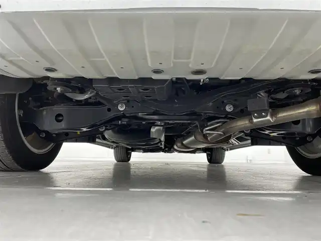 日産 エルグランド 250ハイウェイスターS 茨城県 2022(令4)年 1万km ピュアホワイトパール 純正ナビ/・バックカメラ/・Bluetooth接続/・フルセグテレビ/・CDチェンジャー/ETC/クルーズコントロール/エンジンスタートボタン/両側パワースライドドア/ドアバイザー/フロントフォグ/コーナーセンサー/ハーフレザーシート/純正エアロパーツ/スマートキー/LEDヘッドライト/コーナーセンサー/オートライト/ABS/横滑り防止装置/盗難防止装置/カーテンエアバッグ