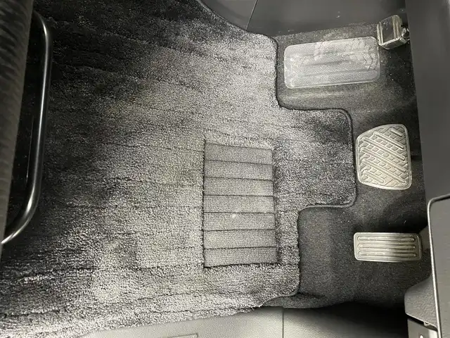 日産 エルグランド 250ハイウェイスターS 茨城県 2022(令4)年 1万km ピュアホワイトパール 純正ナビ/・バックカメラ/・Bluetooth接続/・フルセグテレビ/・CDチェンジャー/ETC/クルーズコントロール/エンジンスタートボタン/両側パワースライドドア/ドアバイザー/フロントフォグ/コーナーセンサー/ハーフレザーシート/純正エアロパーツ/スマートキー/LEDヘッドライト/コーナーセンサー/オートライト/ABS/横滑り防止装置/盗難防止装置/カーテンエアバッグ