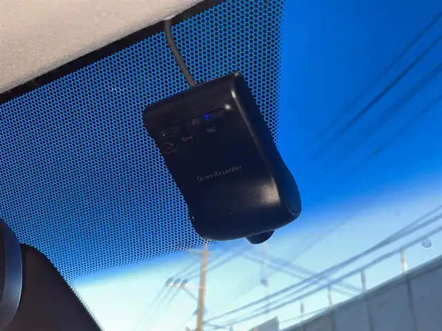 三菱 デリカＤ：５ アーバンギア G パワーパッケージ 佐賀県 2019(平31)年 5.6万km ウォームホワイトパール 7人乗り　/衝突軽減ブレーキシステム/レーダークルーズコントロール/車線逸脱警報システム/純正10.1型ナビ/・マルチアラウンドモニター/・フルセグTV/BT/CD/DVD/HDMI(USB接続タイプ)/社外11.5型後席モニター/パワーバックドア/両側パワースライドドア/純正18インチAW/シートヒーター/LEDヘッドライト/オートマチックハイビーム/フォグランプ/社外ドラレコ　/ETC/電動パーキングスイッチ/パドルシフト/ステアリングスイッチ/アイドリングストップ/スペアキー×1/取扱説明書/保証書