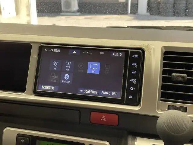 トヨタ ハイエース GL ロング 滋賀県 2022(令4)年 4.2万km ブラックマイカ 純正7インチナビ/【Bluetooth/CD/DVD/フルセグTV】/純正フリップダウンモニター/片側パワースライドドア/バックカメラ/フロントモデリスタエアロ/クリアランスソナー/前後ドライブレコーダー/LEDヘッドライト/オートマチックハイビーム/レーンキープアシスト/ビルトインETC/プッシュスタート/スマートキー/ステアリングリモコン