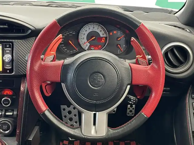 トヨタ ８６ GT 鹿児島県 2015(平27)年 6.3万km クリスタルホワイトパール 禁煙　/ワンオーナー/ＴＲＤ/・エアロ　/・マフラー　/ＢＲＩＴＺ/・ブーストメーター/・タワーバー/・レーシングラジエータキャップ/・エアクリーナー　/ＲＡＹＳ鍛造ホイール　/ＡＯＯＡブレーキキャリパーカバー/社外ナビ/・フルセグTV/・Bluetooth/バックカメラ　/パドルシフト/シーケンシャルウィンカー/ＬＥＤヘッドライト/フロントフォグランプ/社外フロアマット/スマートキー