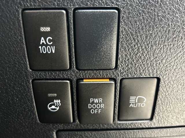 トヨタ ヴェルファイア ハイブリット V Lエディション 神奈川県 2020(令2)年 5万km ホワイトパールクリスタルシャイン 純正9型ディスプレイオーディオ/ツインムーンルーフ/トヨタセーフティセンス/ドライブレコーダー(前後)/車線逸脱警報/バックカメラ/フリップダウンモニター/サンルーフ/レザーシート/両側パワースライドドア/横滑り防止装置/ETC2.0/アイドリングストップ/LEDヘッドライト/フォグランプ/オートライト/ウィンカーミラー/電動格納ミラー/純正17インチAW/シートヒーター/エアシート/シートリフター/ステアリングヒーター/プッシュスタート/スマートキー/フロアマット/保証書/衝突被害軽減ブレーキ/レーントレーシングアシスト/レーダークルーズコントロール/オートマチックハイビーム/緊急時操舵支援