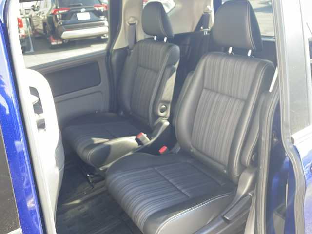 ホンダ フリード ハイブリット G ホンダセンシング 静岡県 2018(平30)年 4.8万km コバルトブルーパール /純正ナビ/地デジTV//純正CD/DVD/Bluetooth//バックカメラ//両側パワースライドドア//ホンダセンシング//全車追従クルーズコントロール//ビルトインETC//LEDヘッドライト//オートライト//スマートキー