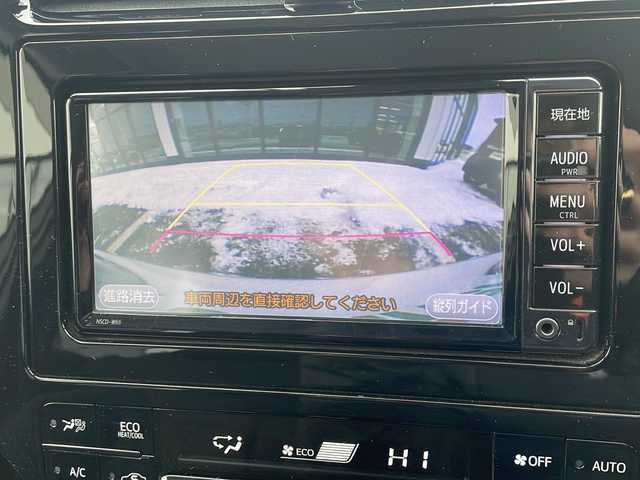 トヨタ プリウス Sセーフティプラス 道東・釧路十勝 2017(平29)年 3.9万km スティールブロンドM 4WD//ETC//メモリナビ//フルセグテレビ//バックカメラ//クルーズコントロール//ドアバイザー//プッシュスタート//エンジンスターター//フォグランプ//オートライト