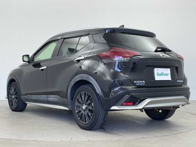 日産 キックス オーテック 鹿児島県 2021(令3)年 3.2万km ピュアブラック 純正9インチナビ/（Bluetooth/DVD/CD/SD/フルセグ）/ビルトインETC/アラウンドビューモニター/デジタルインナーミラー/インテリジェントクリアランスソナー（前後)/ドライブレコーダー/プロパイロット/クルーズコントロール/LEDヘッドライト/プロパイロット/オーテック　合皮シート/シートヒーター/ハンドルヒーター/ルーフレール/純正フロアマット/プッシュスタート/純正アルミホイール