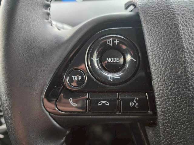 トヨタ プリウス S ツーリングセレ ブラックED 岩手県 2021(令3)年 4.9万km プレシャスブラックパール ワイパーデアイサー/エンジンスターター/バックカメラ/レーンキープアシスト/コーナーセンサー前後/純正AW/純正フロアマット/シートヒーター運転席・助手席/Bluetooth・フルセグ・純正オーディオ/4WD/オートライト/オートハイビーム/全席オートパワーウィンドウ/フルエアロ/100V充電