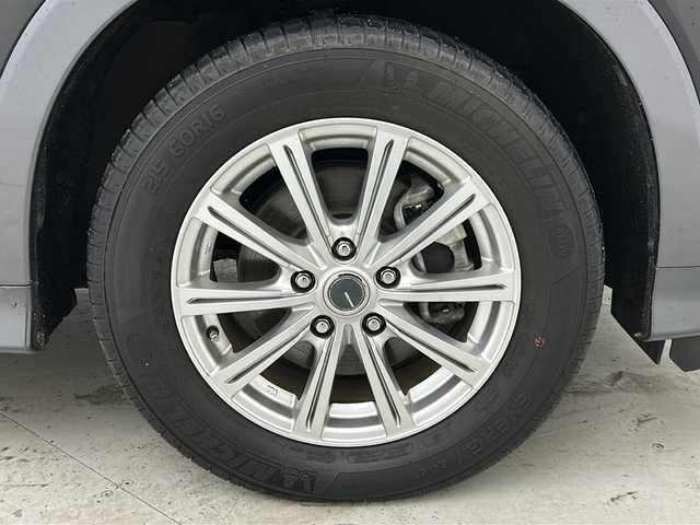 ホンダ ヴェゼル ハイブリッド ホンダセンシング 宮城県 2018(平30)年 6.1万km クリスタルブラックパール 禁煙車/Honda SENSING				/・衝突軽減ブレーキ/・路外逸脱抑制機能/・先行車発進お知らせ機能/・アダプティブクルーズコントロール/・車線維持支援システム/・標識認識機能/・誤発進抑制機能/・オートハイビーム/純正8型ナビ/・BT.CD.DVD.HDMI.USB/バックカメラ/フルセグTV/ビルトインETC/プッシュスタート/スマートキー×2/パドルシフト/ステアリングスイッチ/電子パーキングブレーキ/純正フロアマッド/LEDヘッドライト/社外16インチアルミホイール/アイドリングストップ/横滑り防止機能