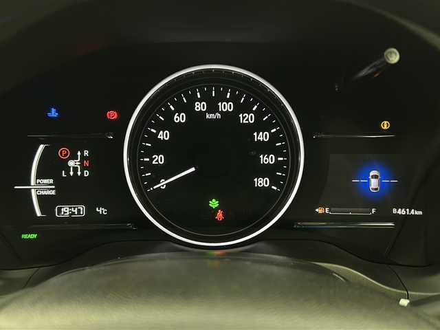 ホンダ ヴェゼル ハイブリッド ホンダセンシング 宮城県 2018(平30)年 6.1万km クリスタルブラックパール 禁煙車/Honda SENSING				/・衝突軽減ブレーキ/・路外逸脱抑制機能/・先行車発進お知らせ機能/・アダプティブクルーズコントロール/・車線維持支援システム/・標識認識機能/・誤発進抑制機能/・オートハイビーム/純正8型ナビ/・BT.CD.DVD.HDMI.USB/バックカメラ/フルセグTV/ビルトインETC/プッシュスタート/スマートキー×2/パドルシフト/ステアリングスイッチ/電子パーキングブレーキ/純正フロアマッド/LEDヘッドライト/社外16インチアルミホイール/アイドリングストップ/横滑り防止機能