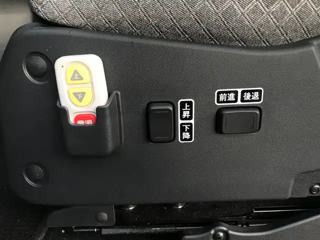 スバル シフォン G スマートアシスト 鳥取県 2019(令1)年 4.8万km ブラックマイカメタリック ４・W・D/福祉車車両/助手席ウィングシート（リフトタイプ）/純正ナビ/フルセグ/CD/DVD/USB/BT/全方位カメラ/スマートアシスト/コーナーセンサー/片側パワースライドドア/ドライブレコーダー・ETC/前席シートヒーター/LEDヘットライト/社外14インチアルミホイール/プッシュエンジンスタート/アイドリングストップ/スペアキー/フロアマット・ドアバイザー/スタットレスセット積込み/（タイヤ溝６部山）