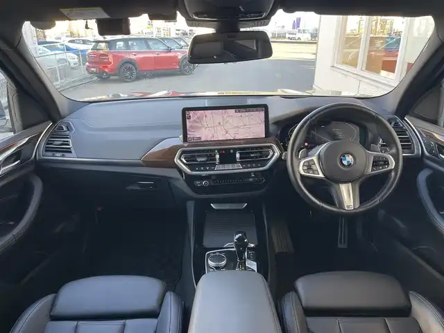 ＢＭＷ Ｘ３ xDrive20d Mスポーツ 山梨県 2022(令4)年 1.9万km サファイアブラックP 黒革/シートＨ　/ＬＥＤヘッド　/Ａハイビーム　/アンビエントライト　/ミラー型ＥＴＣ　/純正ＨＤＤナビ　/３６０カメラ　/ＡＣＣ　/ＬＫＡ　/ＢＳＡ　/パドルシフト　/パワーバックドア　/フットオープナー