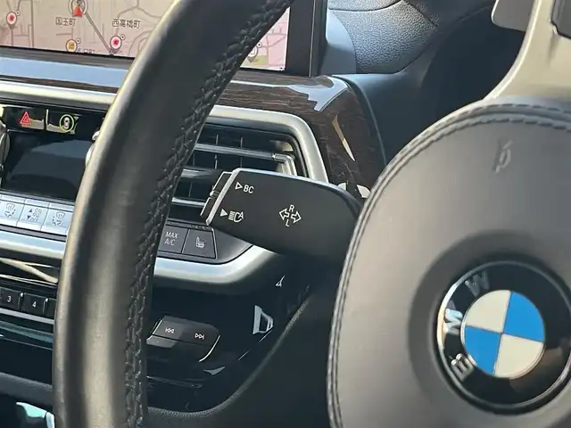 ＢＭＷ Ｘ３ xDrive20d Mスポーツ 山梨県 2022(令4)年 1.9万km サファイアブラックP 黒革/シートＨ　/ＬＥＤヘッド　/Ａハイビーム　/アンビエントライト　/ミラー型ＥＴＣ　/純正ＨＤＤナビ　/３６０カメラ　/ＡＣＣ　/ＬＫＡ　/ＢＳＡ　/パドルシフト　/パワーバックドア　/フットオープナー