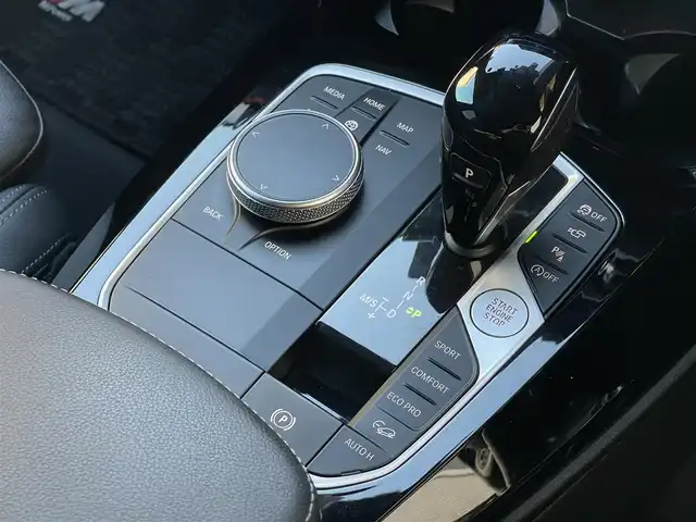 ＢＭＷ Ｘ３ xDrive20d Mスポーツ 山梨県 2022(令4)年 1.9万km サファイアブラックP 黒革/シートＨ　/ＬＥＤヘッド　/Ａハイビーム　/アンビエントライト　/ミラー型ＥＴＣ　/純正ＨＤＤナビ　/３６０カメラ　/ＡＣＣ　/ＬＫＡ　/ＢＳＡ　/パドルシフト　/パワーバックドア　/フットオープナー